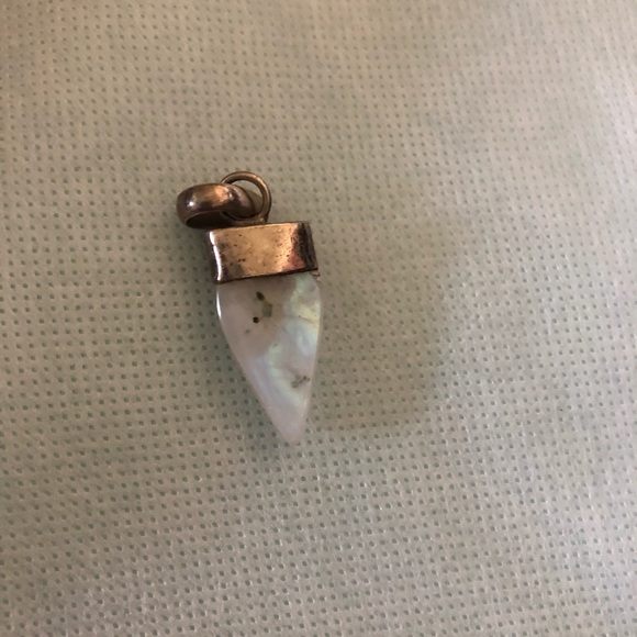 Sterling silver pendant with stone - Picture 7 of 7